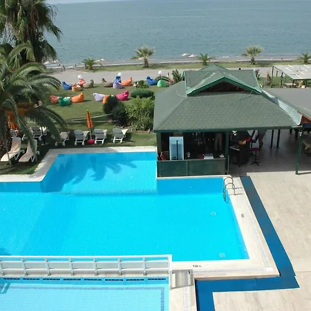 Ceren Otel 2*